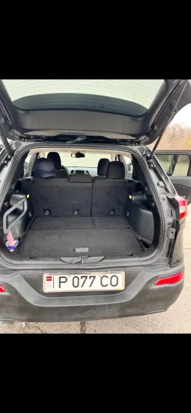 Jeep Cherokee 2015 г. 200000 км