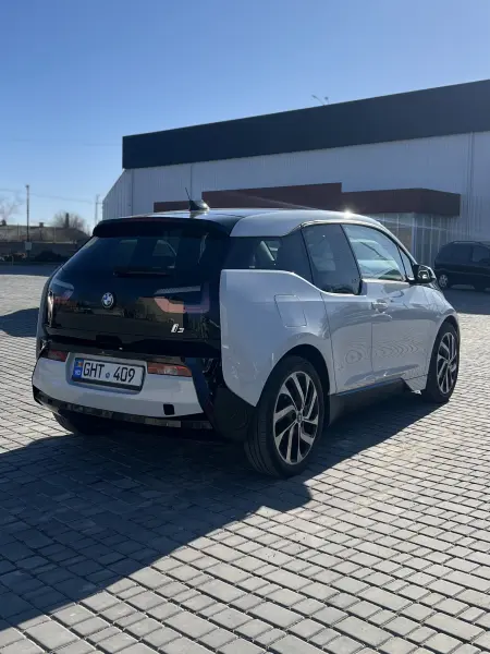 BMW i3 2016 г. 175 км