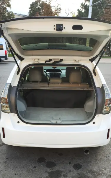 Toyota Prius 2012 г. 258000 км