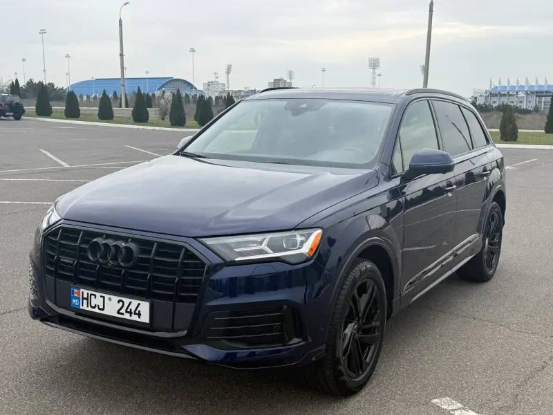 Audi Q7 2020 г. 60000 км