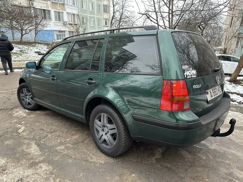 Volkswagen Golf 2000 г. 295000 км