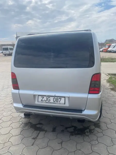 Mercedes-Benz Vito 2001 г. 230000 км