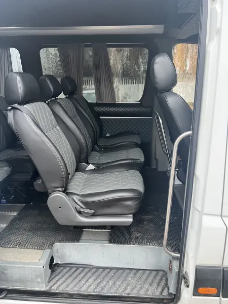 Mercedes-Benz Sprinter 2007 г. 100 км