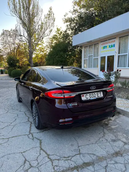 Ford Fusion 2017 г. 120000 км