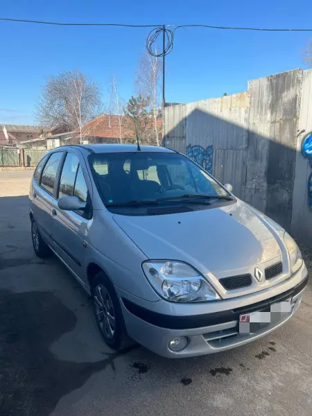 Renault Scenic 2001 г. 230 км