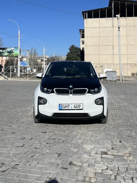 BMW i3 2016 г. 175 км