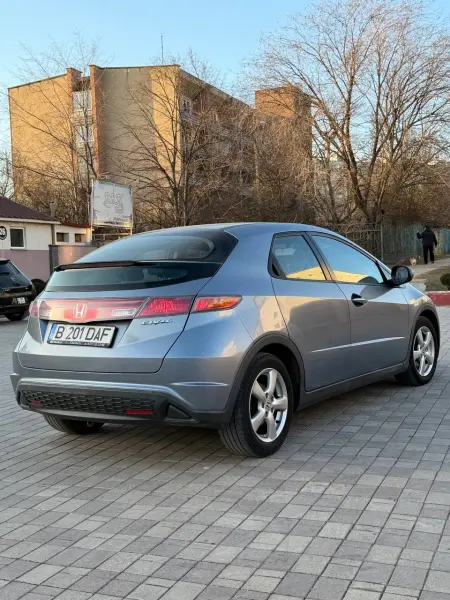 Honda Civic 2008 г. 188000 км