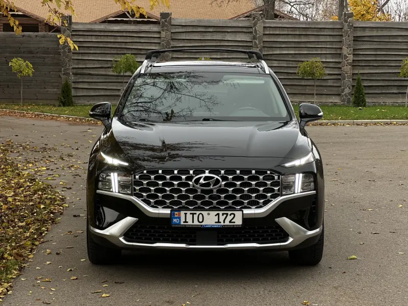 Hyundai Santa Fe 2021 г. 53000 км