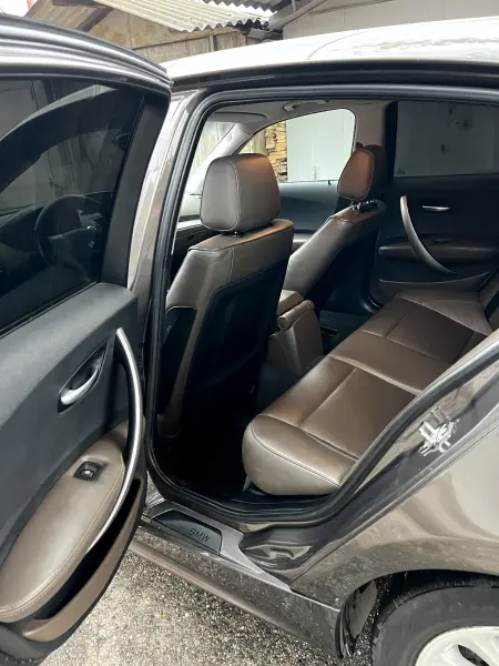 BMW 1 Series 2005 г. 300000 км