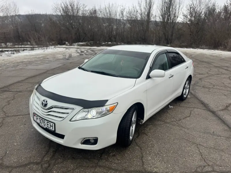 Toyota Camry 2010 г. 198000 км