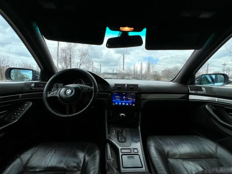 BMW 5 Series 2001 г. 231000 км