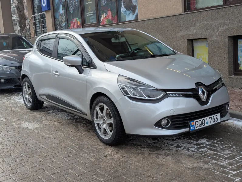 Renault Clio 2014 г. 220000 км