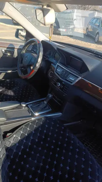 Mercedes-Benz E-Class 2010 г. 310000 км