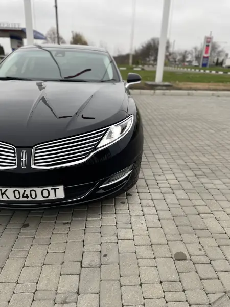Lincoln MKZ 2015 г. 140000 км