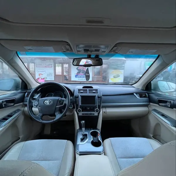 Toyota Camry 2012 г. 193000 км