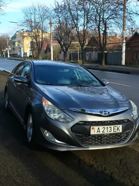 Hyundai Sonata 2013 г. 168000 км