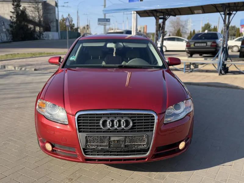 Audi A4 2008 г. 275000 км
