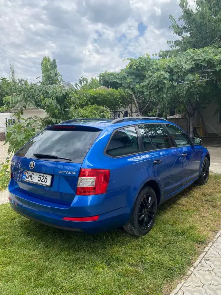 Skoda Octavia 2015 г. 200000 км