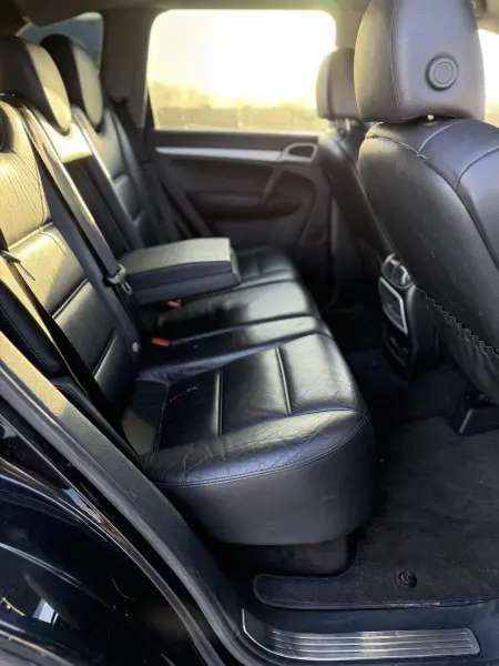 Porsche Cayenne 2005 г. 250000 км