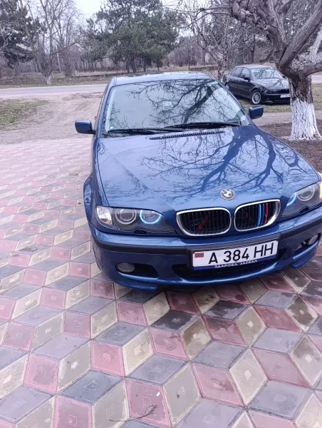 BMW 3 Series 2003 г. 371000 км