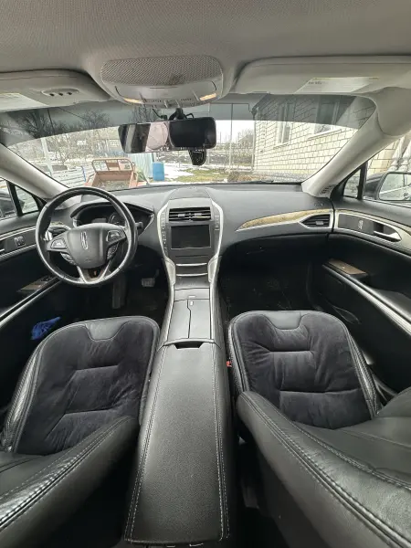 Lincoln MKZ 2014 г. 180000 км
