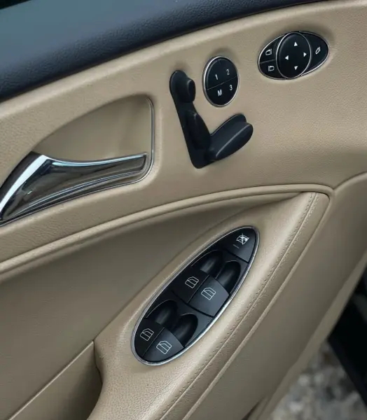 Mercedes-Benz CLS-Class 2008 г. 286000 км