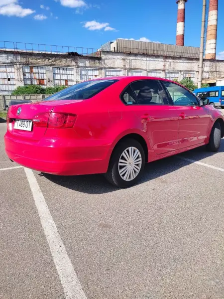 Volkswagen Jetta 2013 г. 160000 км