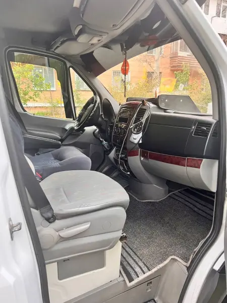 Mercedes-Benz Sprinter 2007 г. 999999 км