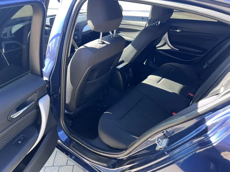 BMW 1 Series 2014 г. 270 км