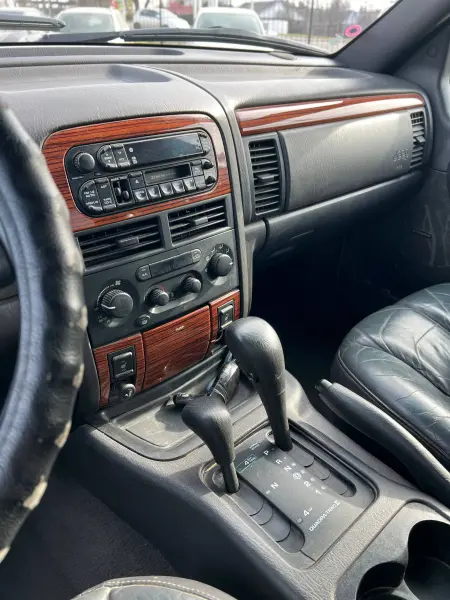 Jeep Grand Cherokee 2000 г. 217000 км