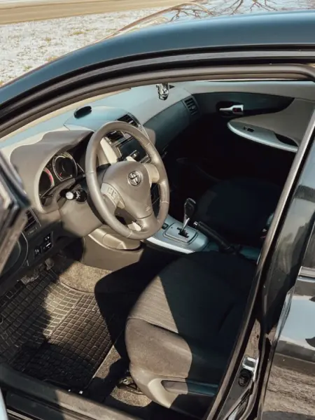 Toyota Corolla 2009 г. 177000 км