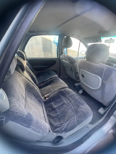 Renault Scenic 2001 г. 230 км