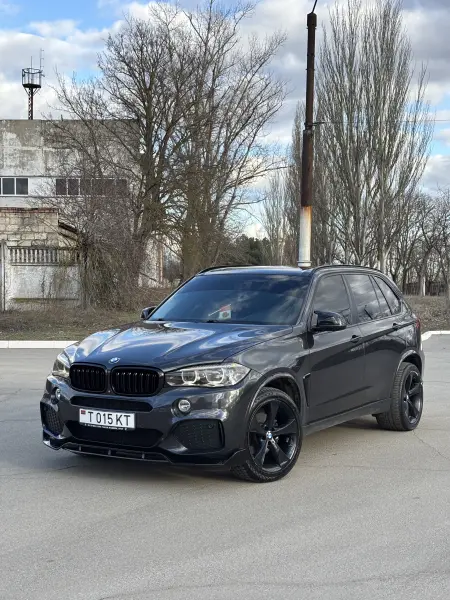 BMW X5 2016 г. 100000 км