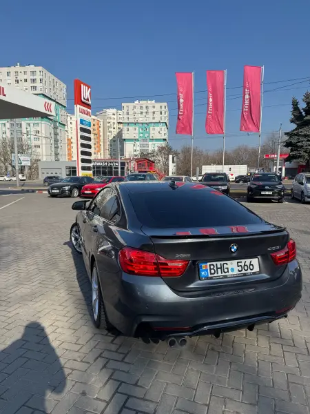 BMW 4 Series 2016 г. 150 км