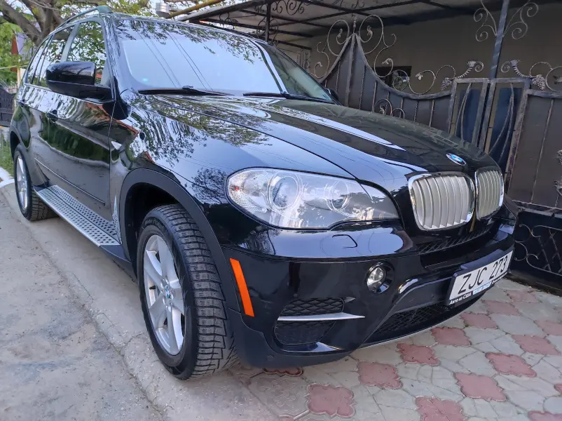 BMW X5 2012 г. 220 км