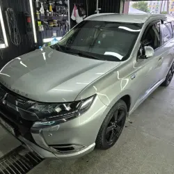 Mitsubishi Outlander 2018 г. 195000 км