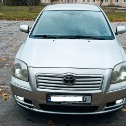 Toyota Avensis 2005 г. 300000 км