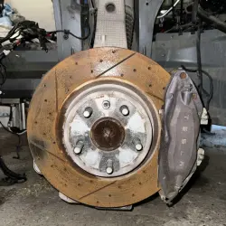 комплект тормозов Tesla Model S / X   - BMW