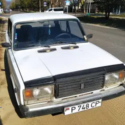 ВАЗ 2107 1990 г. 100000 км