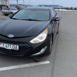 Hyundai Sonata 2013 г. 199000 км