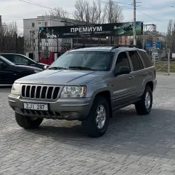 Jeep Grand Cherokee 2000 г. 217000 км
