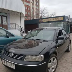 Volkswagen Passat 2001 г. 231000 км