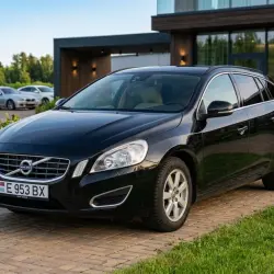 Volvo V60 2012 г. 187980 км