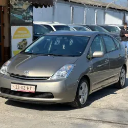 Toyota Prius 2008 г. 189000 км