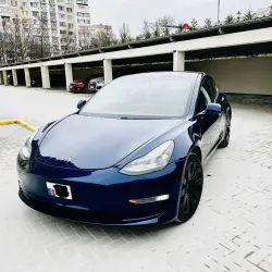 TESLA 3 2021 г. 107 км