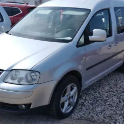 Volkswagen Caddy 2008 г. 214000 км