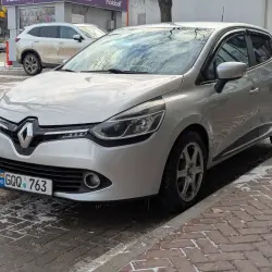 Renault Clio 2014 г. 220000 км
