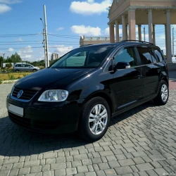 Volkswagen Touran 2006 г. 275000 км