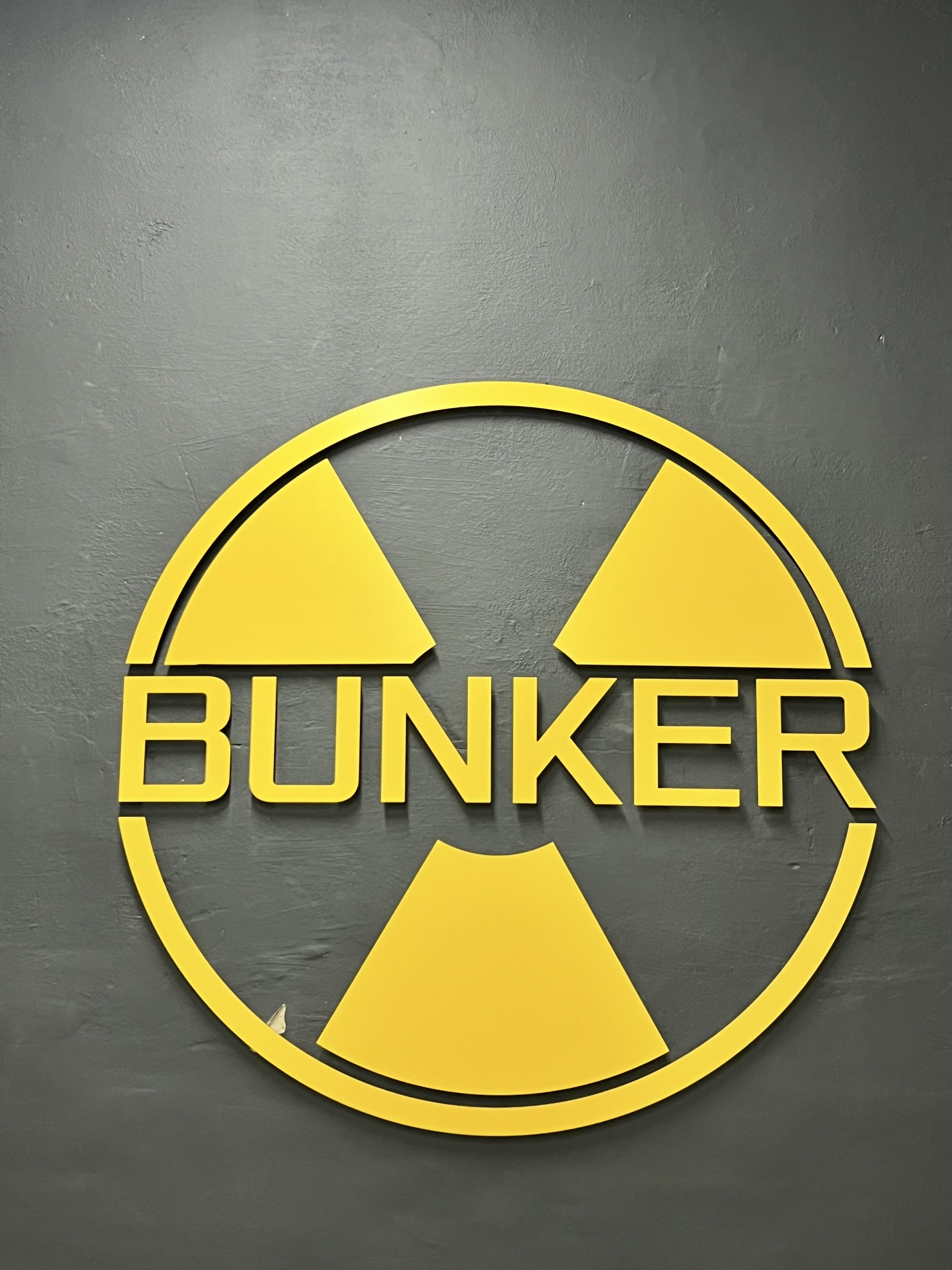 Логотип BUNKER